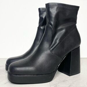 New! Steve Madden Ever Faux Leather Heeled Bootie 8 1/2 M